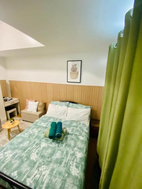 Stephen’s space at The Loop Tower